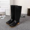Men's Fashion Non-slip Wear-resistant Construction Site Waterproof Shoes - Image 2